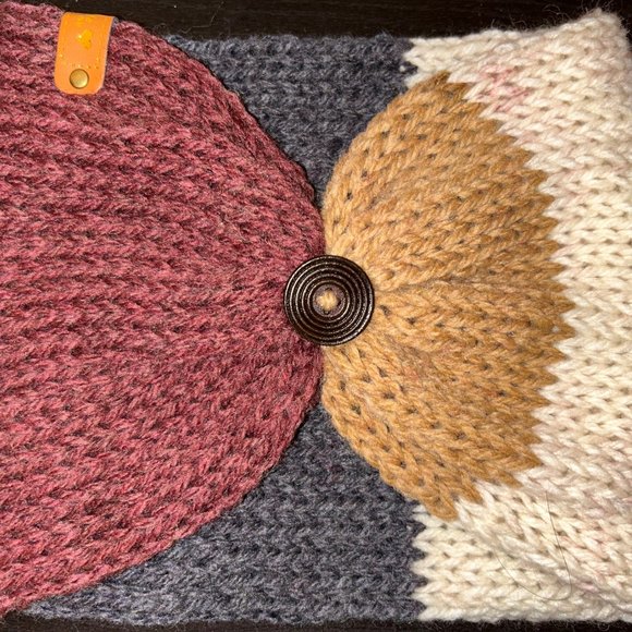 Earwarmers - Picture 3 of 6